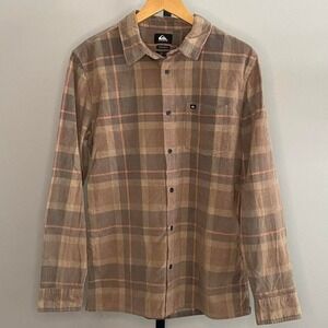 Quicksilver long sleeve button up shirt corduroy‎